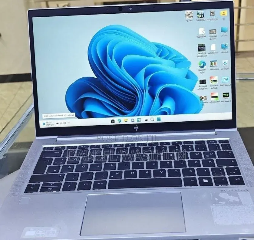 New Laptop HP EliteBook 840 G7 8GB Intel Core i7 SSD 512GB