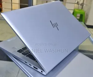 New Laptop HP EliteBook 840 G7 8GB Intel Core i7 SSD 512GB