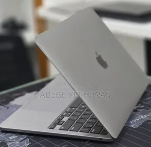 New Laptop Apple MacBook Pro 2020 M1 8GB Apple M1 Pro SSD 512GB