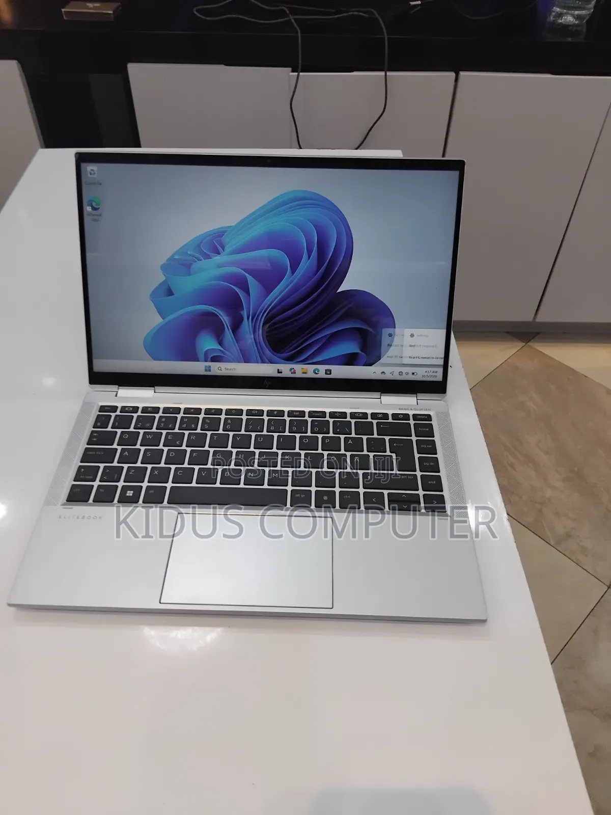 New Laptop HP EliteBook 1040 G8 16GB Intel Core i5 SSD 512GB
