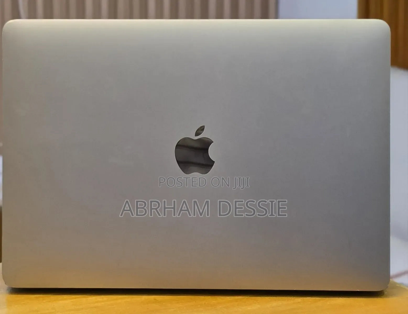 New Laptop Apple MacBook Air 2020 M1 16GB Apple M1 SSD 512GB