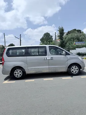 Hyundai Starex 2011 Silver