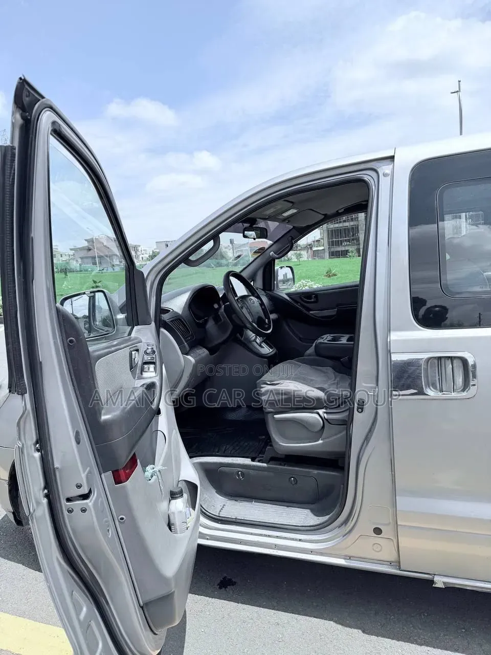 Hyundai Starex 2011 Silver