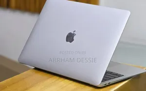 New Laptop Apple MacBook Air 2020 M1 8GB Apple M1 SSD 256GB