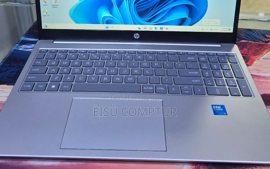 New Laptop HP Stream Notebook 16GB Intel Core 5 SSD 512GB