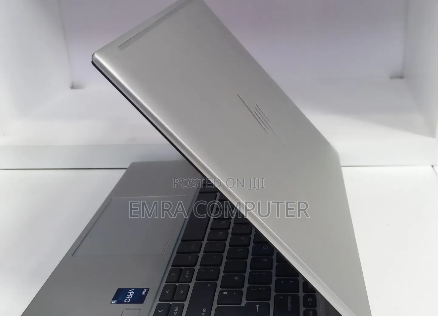 New Laptop HP EliteBook 830 G9 16GB Intel Core i5 SSD 512GB
