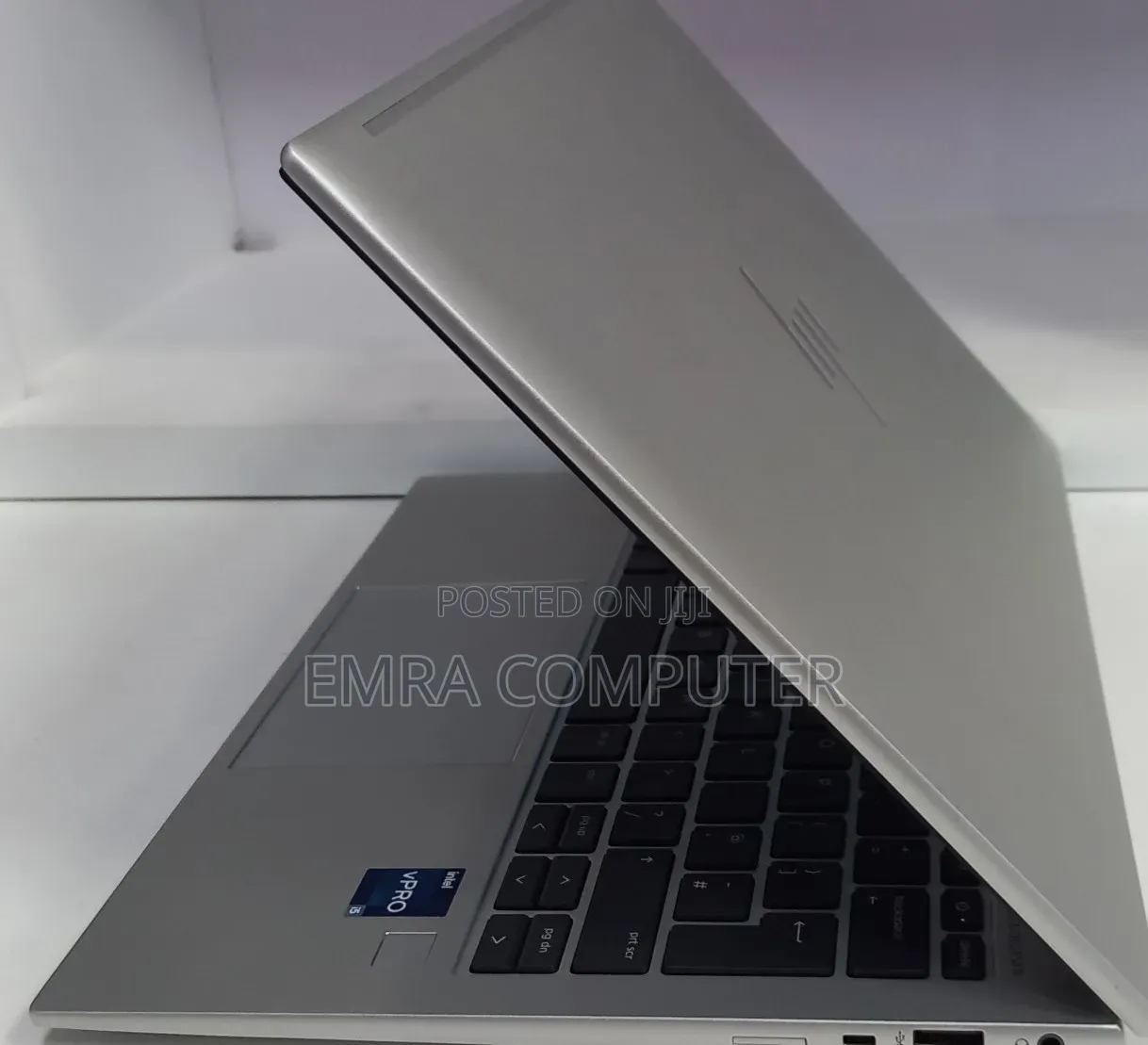 New Laptop HP EliteBook 830 G9 16GB Intel Core i5 SSD 512GB