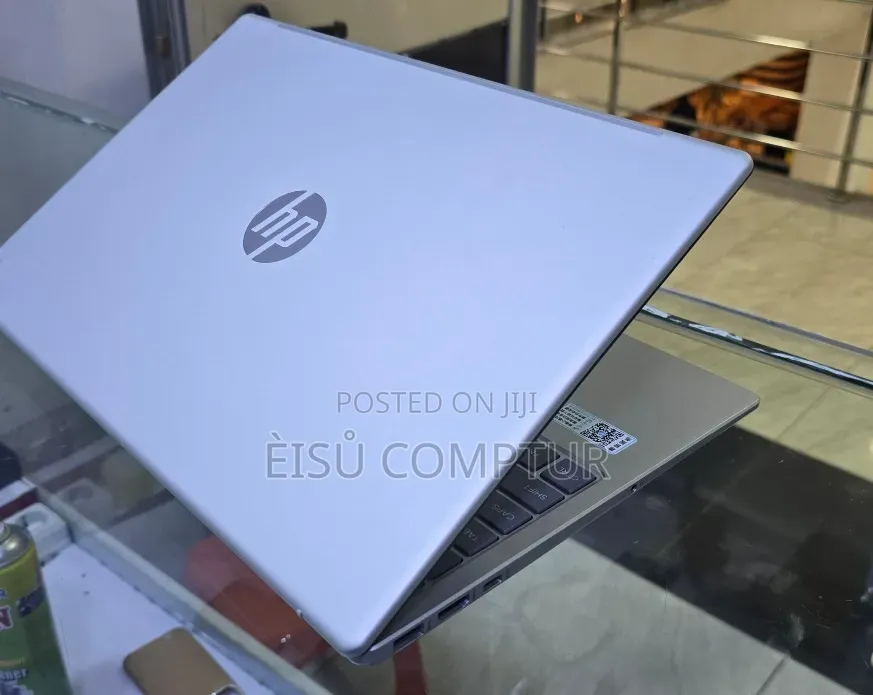 New Laptop HP Stream Notebook 16GB Intel Core i7 SSD 1T