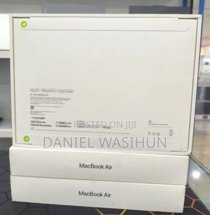 New Laptop Apple MacBook Air 2026 M5 16GB Apple M5 SSD 512GB