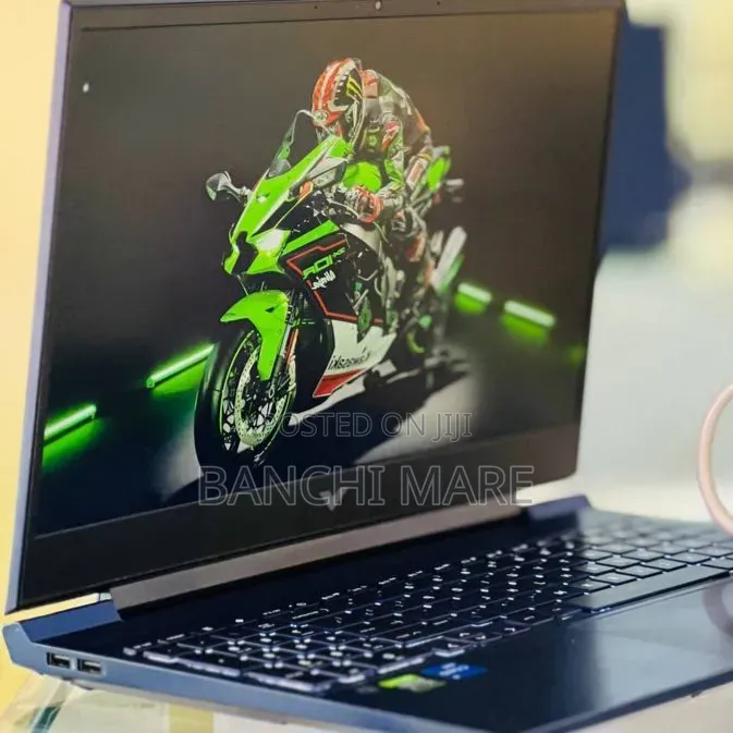 New Laptop HP Victus 15 16GB Intel Core i5 SSD 512GB