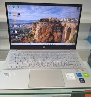 New Laptop HP Pavilion 14 16GB Intel Core i5 SSD 512GB