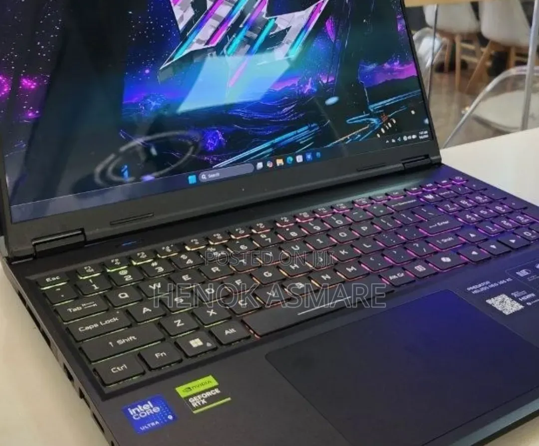 New Laptop Acer Predator Helios 300 32GB Intel Core Ultra 9 SSD 1T