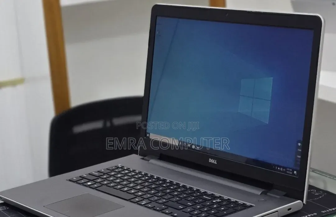 New Laptop Dell Inspiron 17 5759 8GB Intel Core i5 SSD 1T