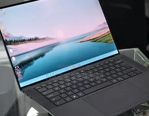 New Laptop Dell Precision 5550 16GB Intel Core i7 SSD 512GB