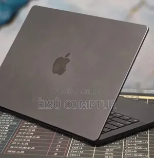 New Laptop Apple MacBook Pro 2024 M4 16GB Apple M4 Pro SSD 512GB
