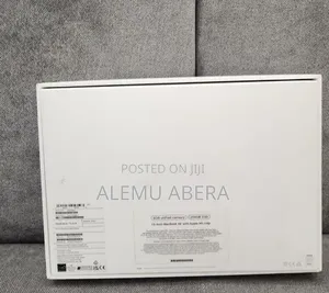 New Laptop Apple MacBook Air 2020 M1 8GB Apple M1 SSD 256GB
