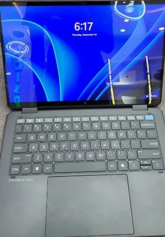New Laptop HP OmniBook Ultra Flip 14" 16GB Intel Core i7 SSD 1T