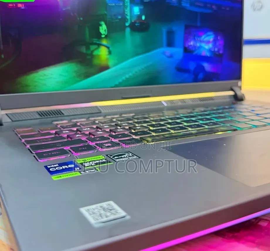 New Laptop Asus ROG Strix G15 16GB Intel Core i9 SSD 1T