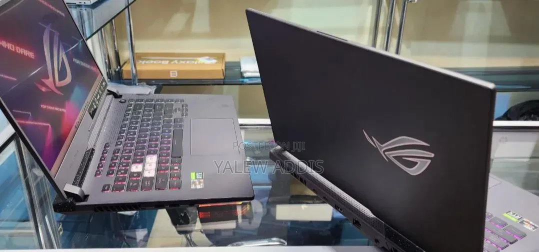 New Laptop Asus ROG Strix G15 16GB AMD Ryzen 7 SSD 1T