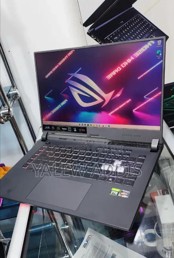 New Laptop Asus ROG Strix G15 16GB AMD Ryzen 7 SSD 1T