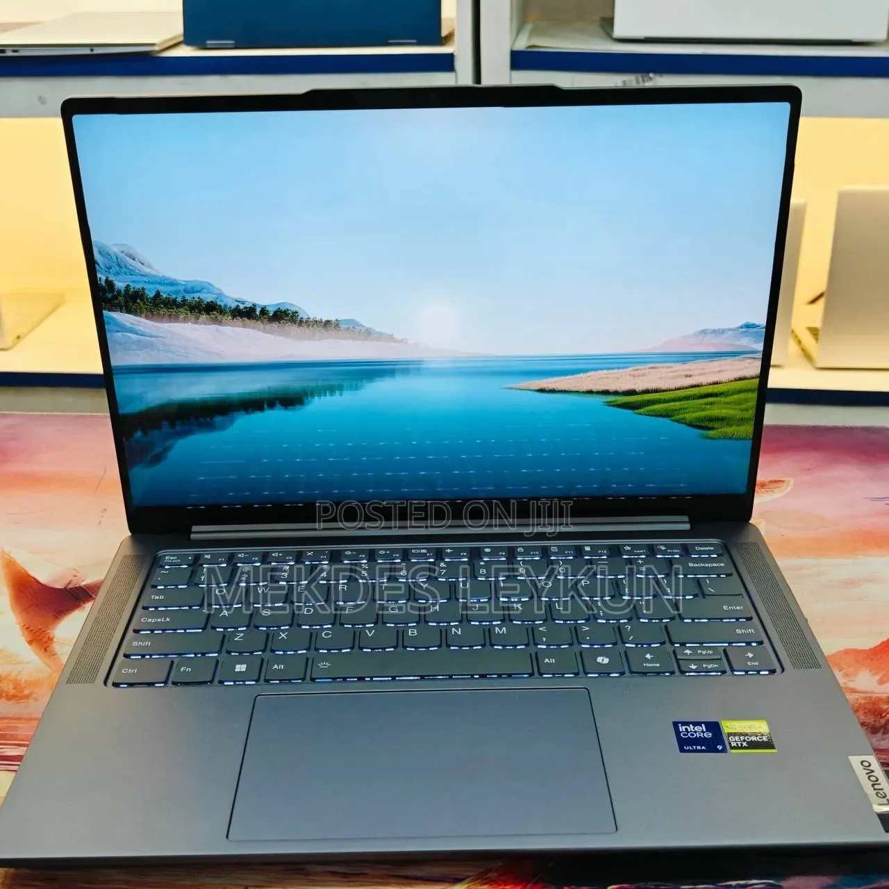 New Laptop Lenovo Yoga Pro 9i Aura Edition 32GB Intel Core i9 SSD 512GB
