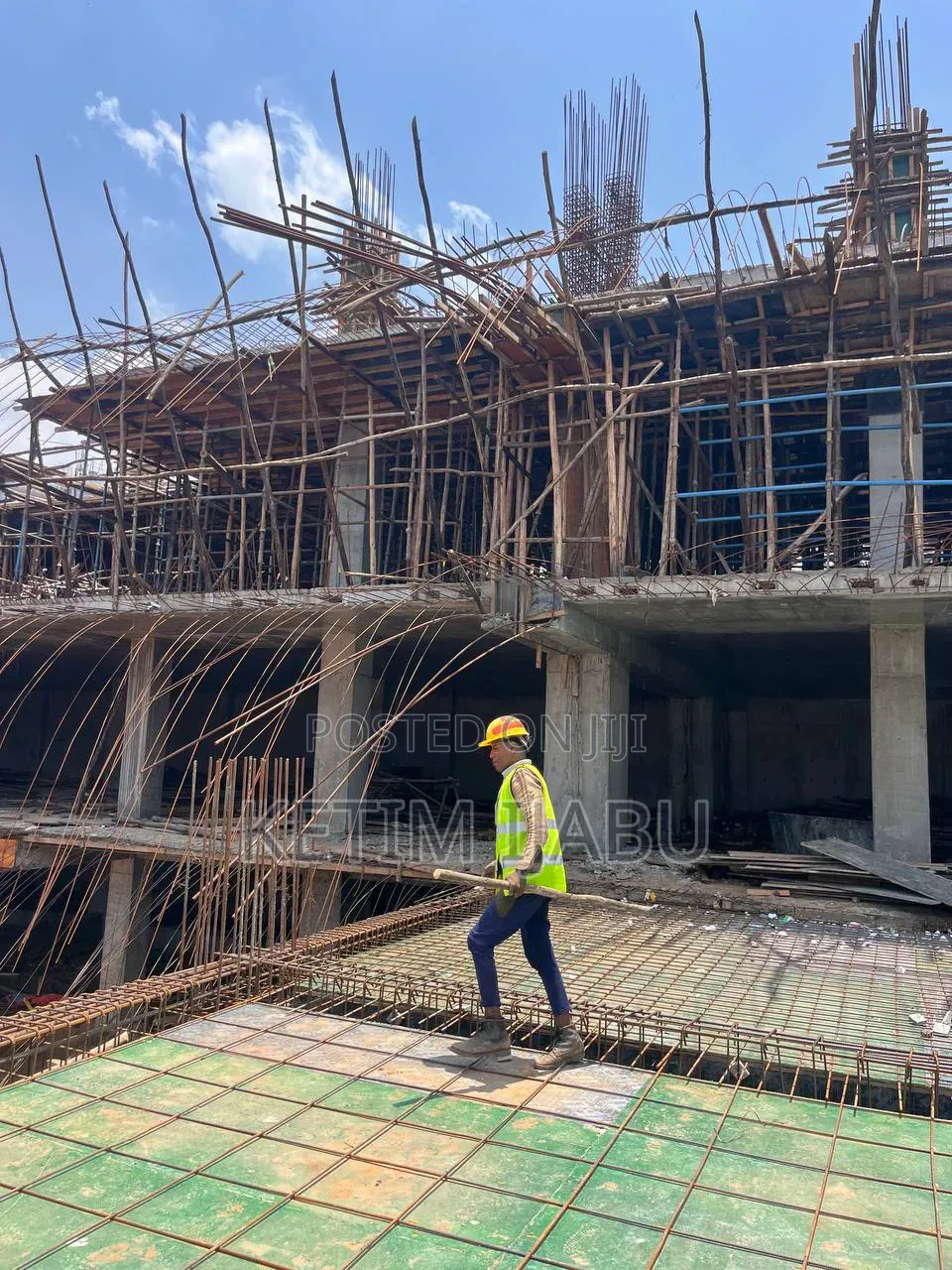 2ለንግድ ተመራጭ በሆነችው ተክለሀይማኖት መርካቶ ላይ የንግድ ሱቆች
ከ3ሚልየን ብር