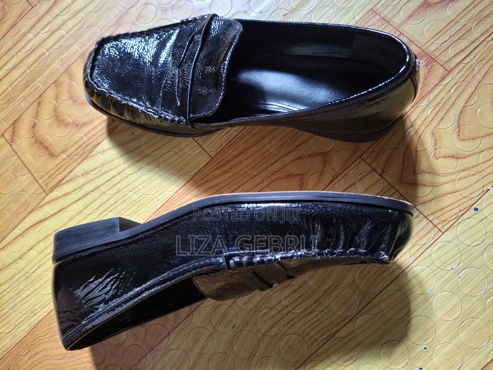 Used Like New Michael Kors Shoes From Size