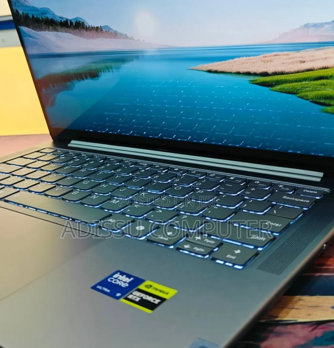 New Laptop Lenovo Legion Pro 7 32GB Intel Core Ultra 7 SSD 512GB