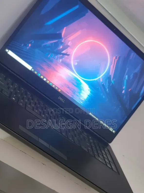 New Laptop Dell Precision 5540 32GB Intel Core i7 SSD 512GB
