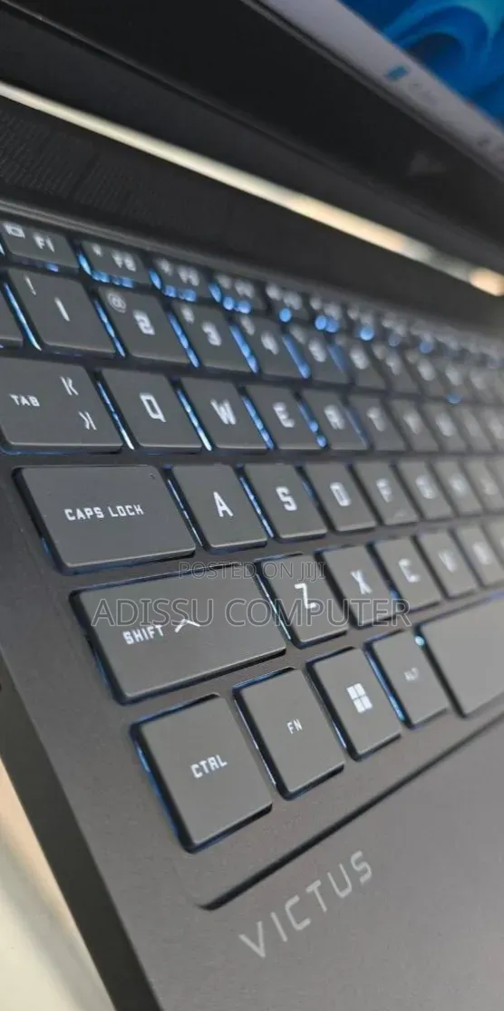 New Laptop HP Victus 16 16GB Intel Core i7 SSD 512GB