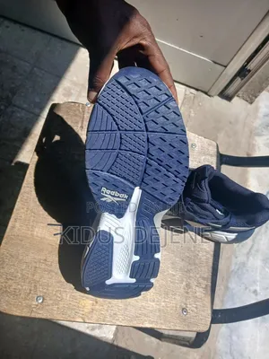 Reebok 43 Shose ጫማ