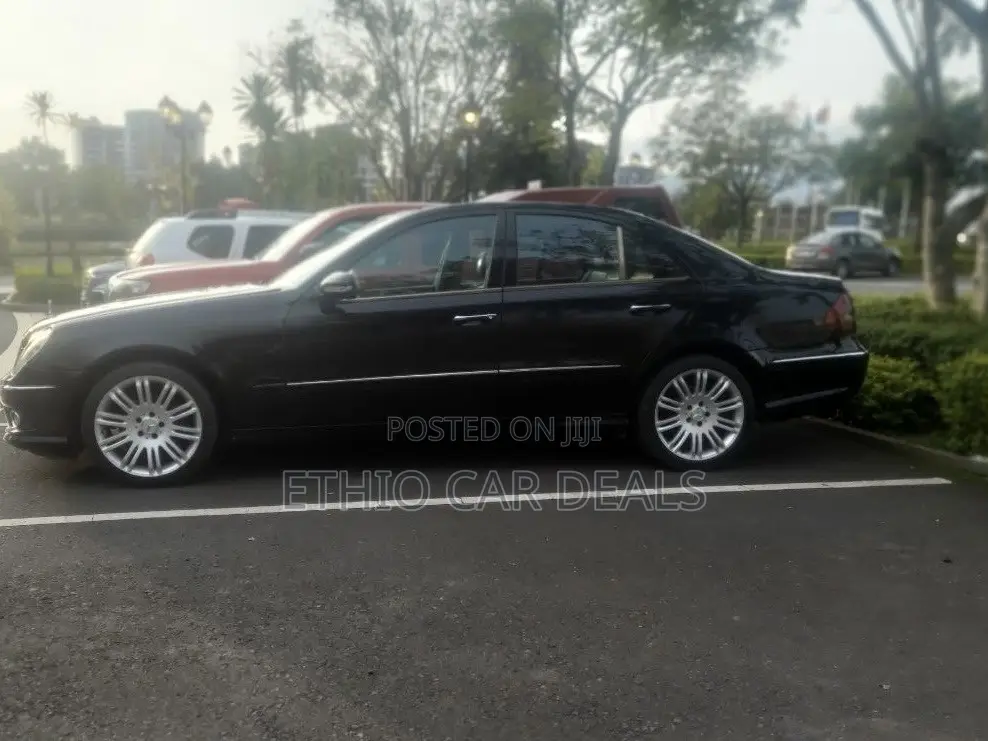 Mercedes-Benz E240 2003 Black