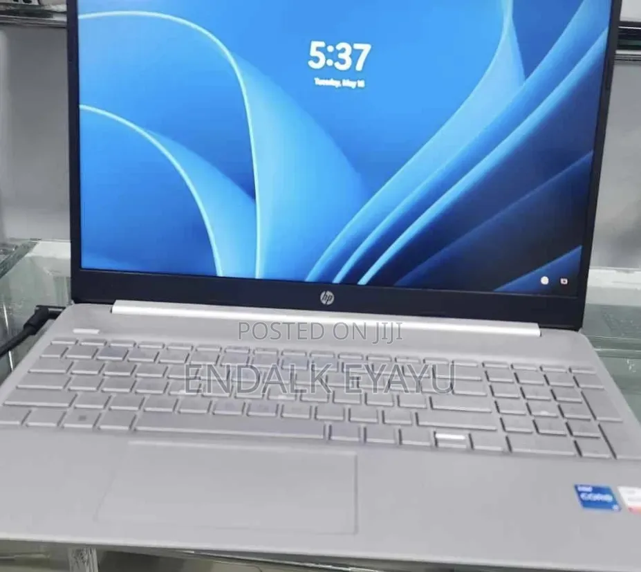 New Laptop HP Stream Notebook 16GB Intel Core i5 SSD 512GB
