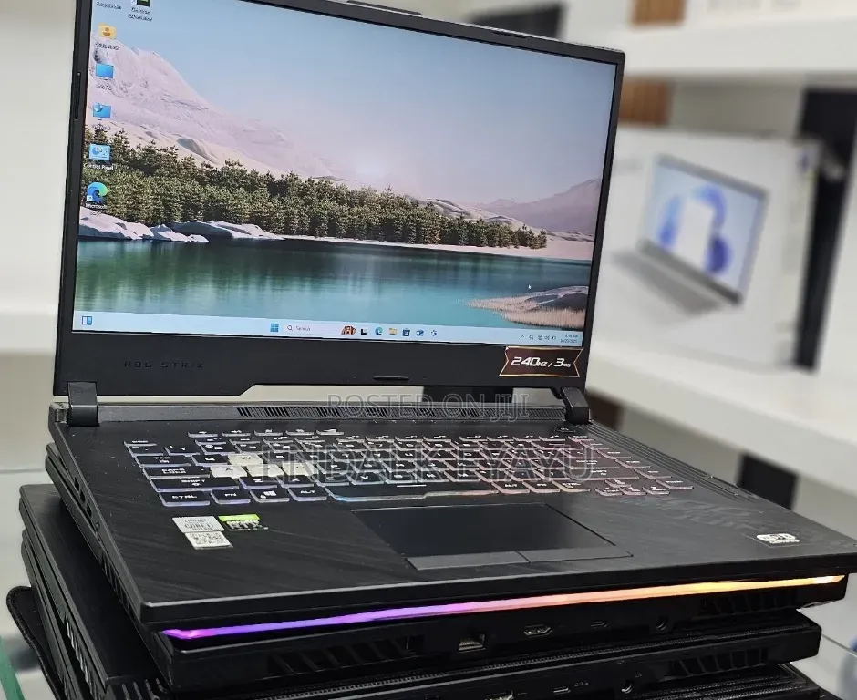 New Laptop Asus ROG Strix G15 16GB Intel Core i7 SSD 512GB