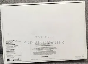 New Laptop Apple MacBook Air 2022 M2 8GB Apple M1 SSD 256GB