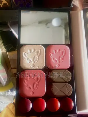 Eyeshadow Palette