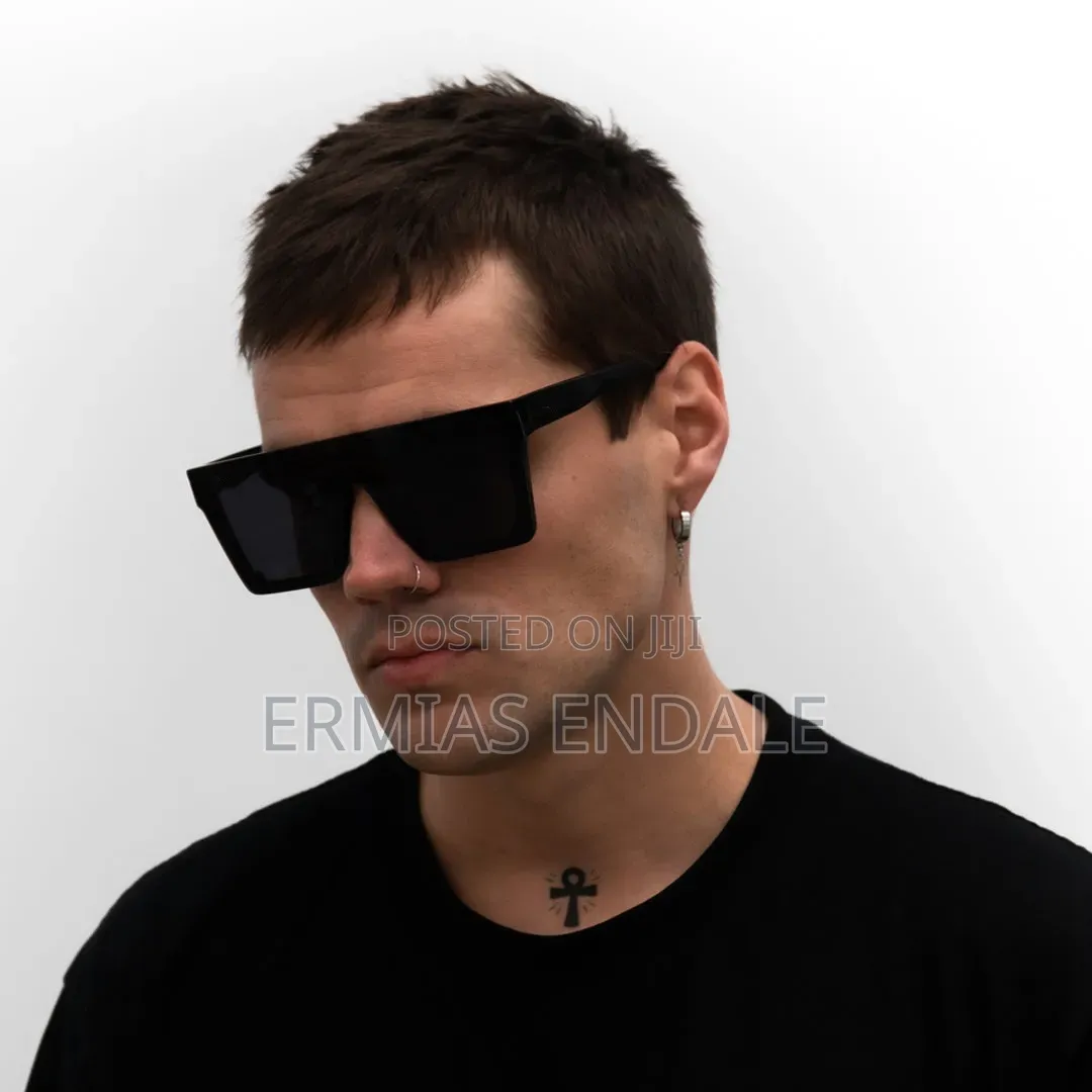 Trendy Flat-Top Oversized Square Sunglasses (Unisex)