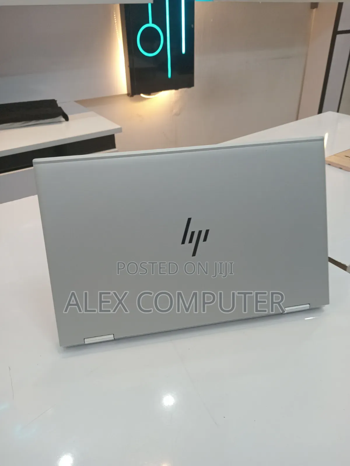 New Laptop HP EliteBook 1040 G8 16GB Intel Core i5 SSD 512GB