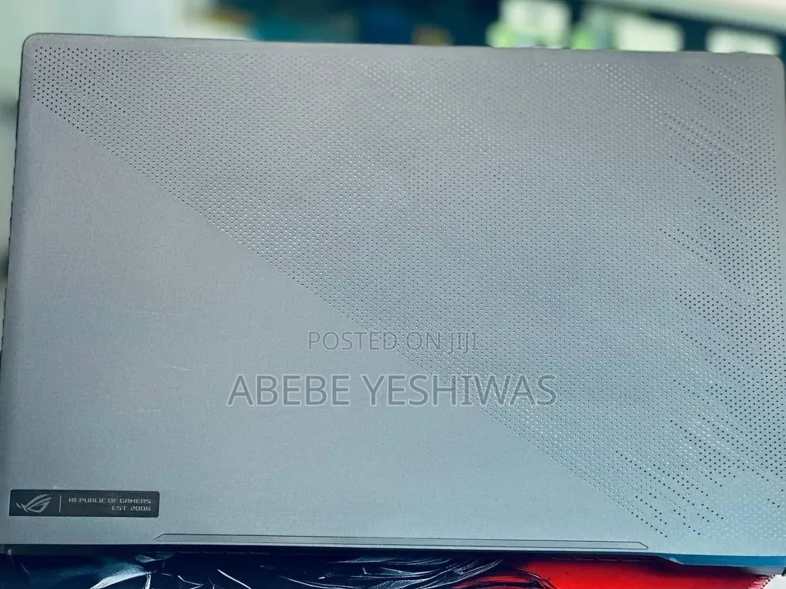 New Laptop Asus ROG Zephyrus G15 24GB Intel Core i7 SSD 512GB