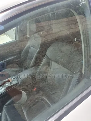 Hyundai Tucson 2022 White