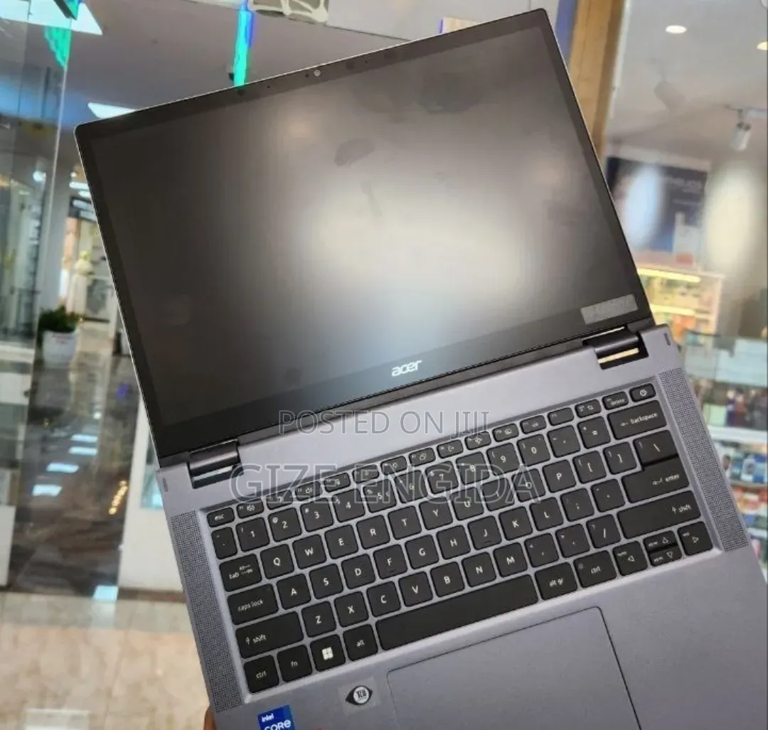 New Laptop Acer TravelMate P4 14 16GB Intel Core i7 SSD 512GB