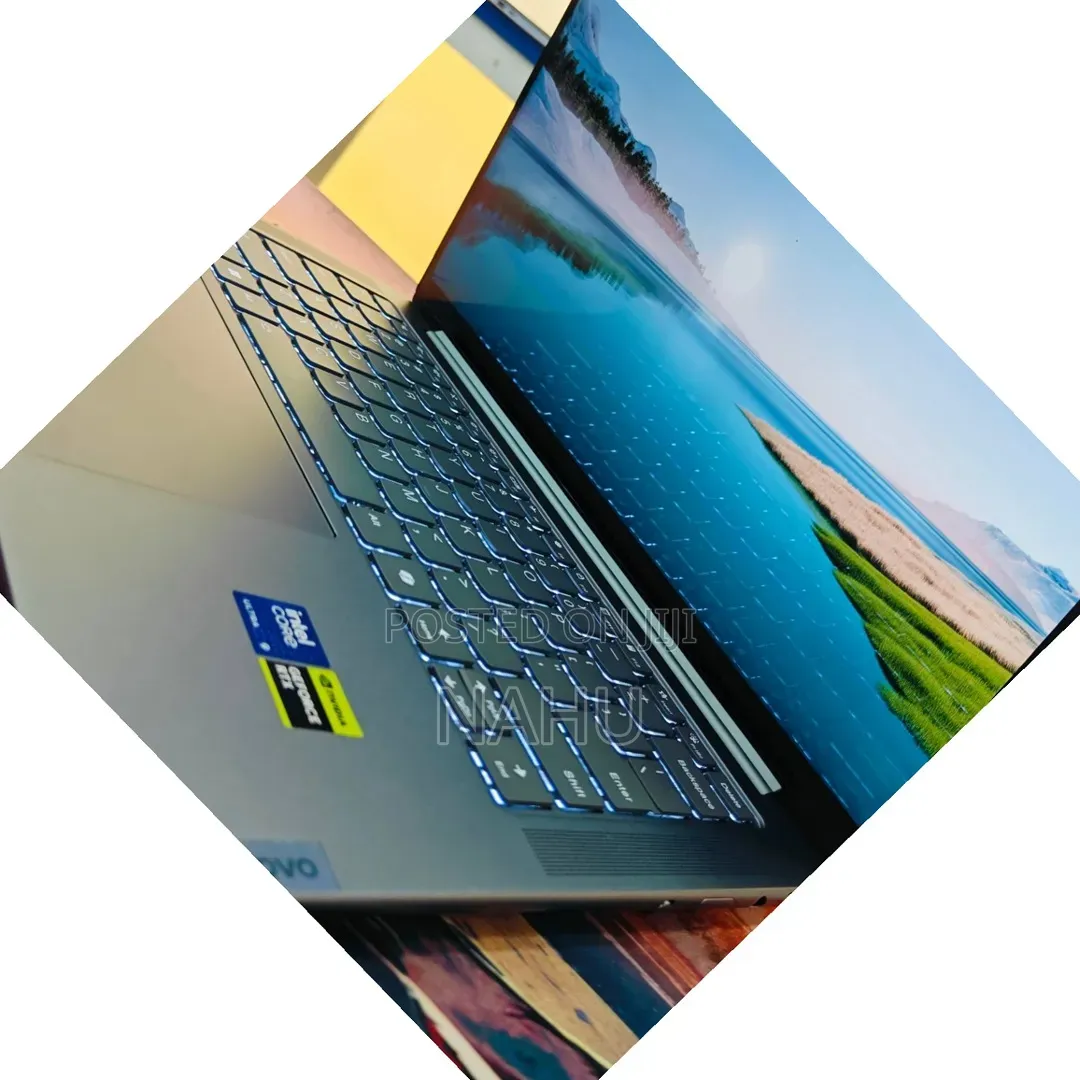 New Laptop Lenovo Yoga 9 32GB Intel Core Ultra 9 SSD 512GB