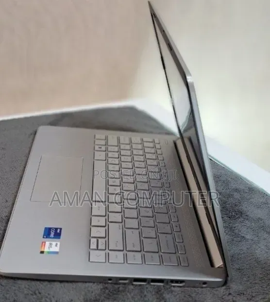 New Laptop HP Stream Notebook 16GB Intel Core i7 SSD 512GB