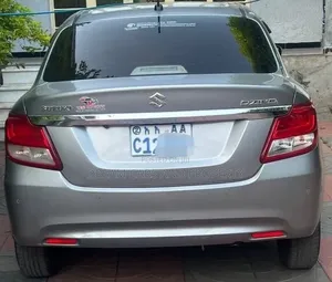 Suzuki Dzire 2022 Silver