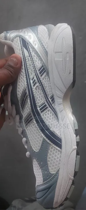 Asics GEL -Kayano 14