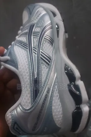 Asics GEL -Kayano 14
