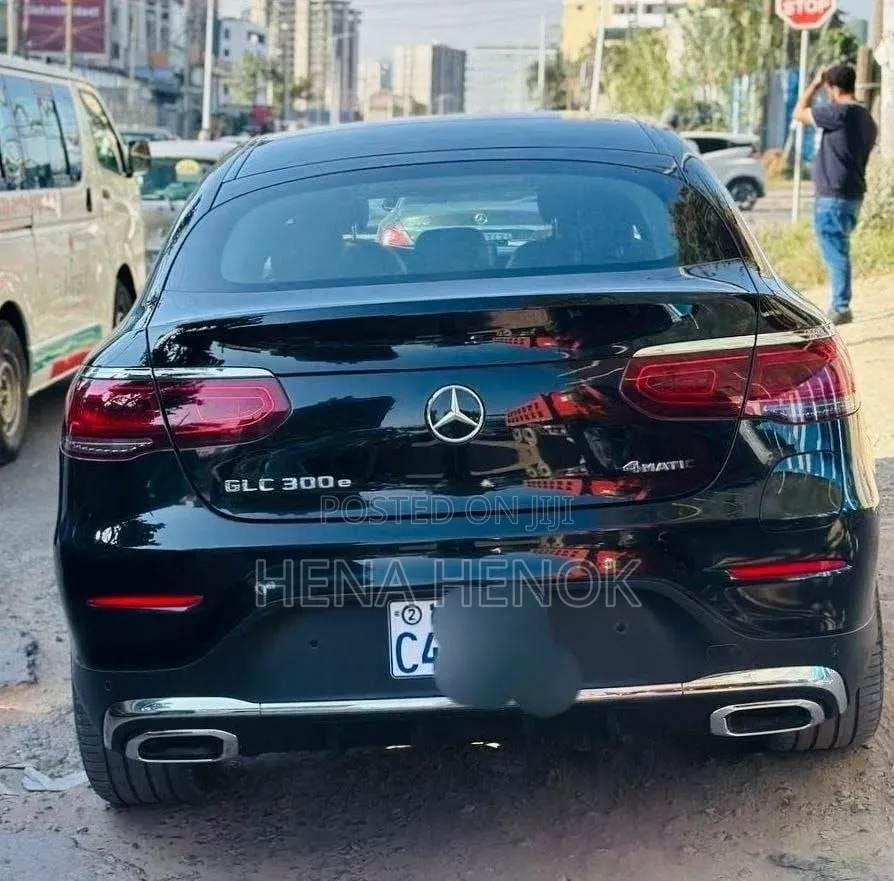 Mercedes-Benz GLC-Class 2021 Black