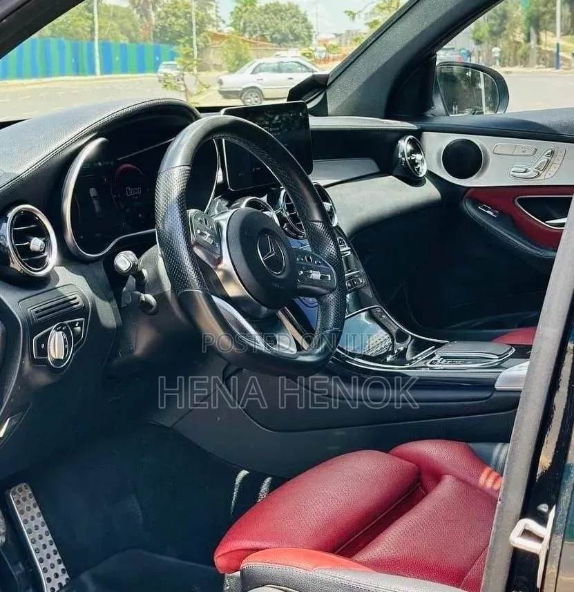 Mercedes-Benz GLC-Class 2021 Black