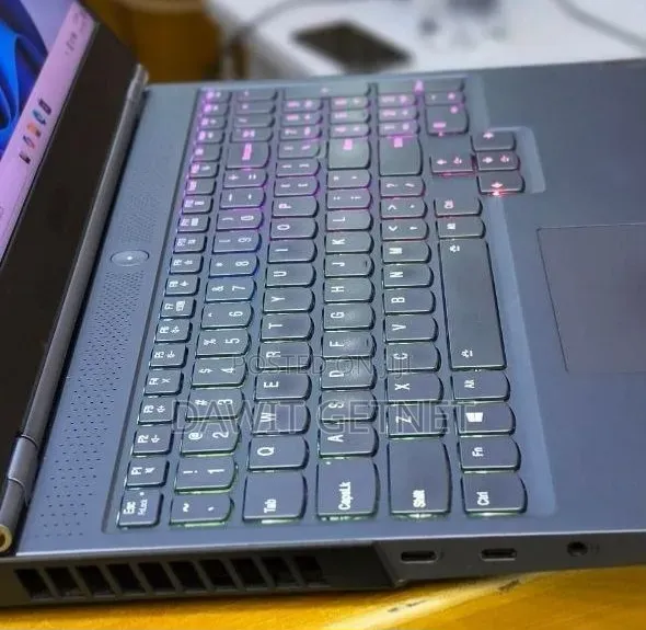 New Laptop Lenovo Legion 7 16GB Intel Core i7 SSD 512GB