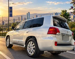Toyota Land Cruiser 4.5 V8 VXR 2014